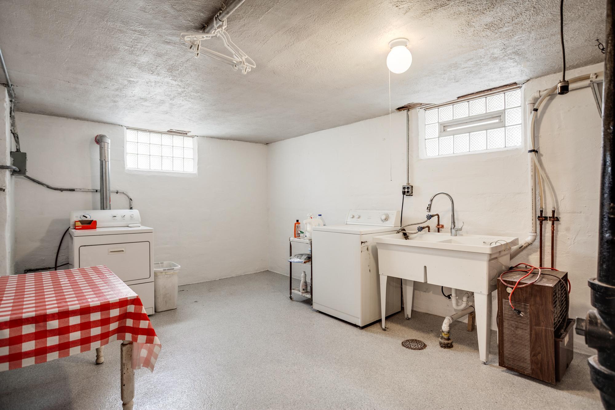 Large laundry room