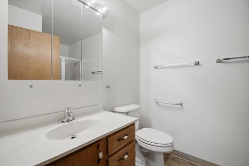 1200 18th Avenue NW, 120, Austin, MN 55912