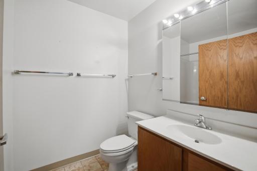 1200 18th Avenue NW, 120, Austin, MN 55912