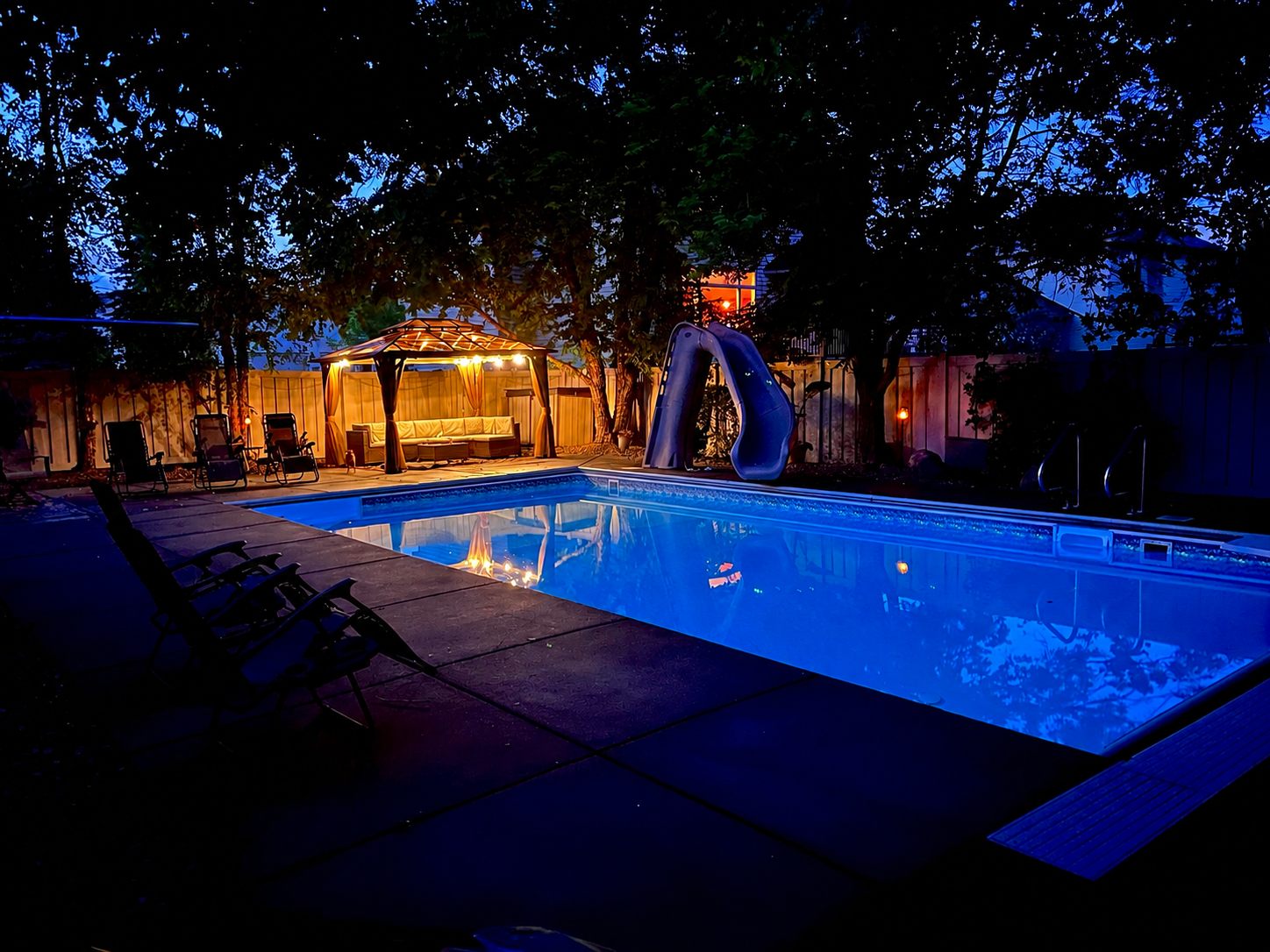 pool at night.jpg
