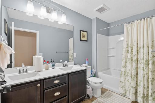 7566 159th Street NW, Anoka, MN 55303