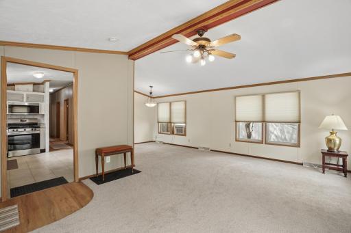 Living room/ dining room