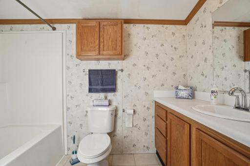 Bedroom 3 bathroom