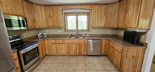 35423 Skyview Drive, Winona, MN 55987