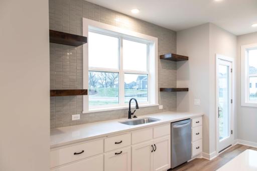 14575 Kingsview Lane N, Dayton, MN 55327