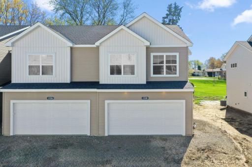 1528 Trellis Lane, West Saint Paul, MN 55118