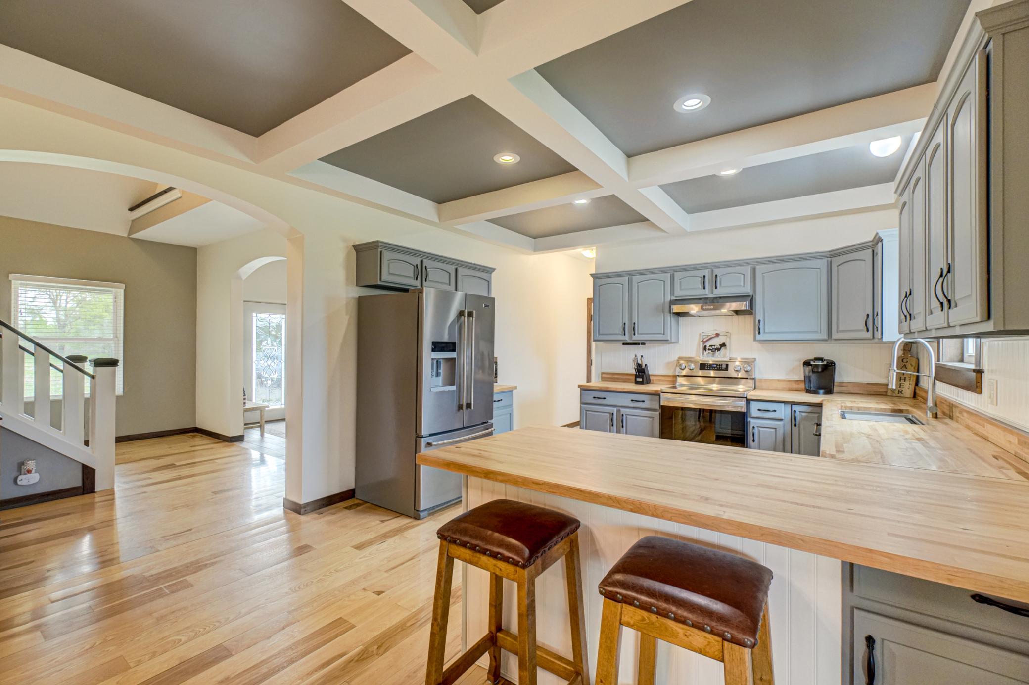 706 County Road H-54.jpg