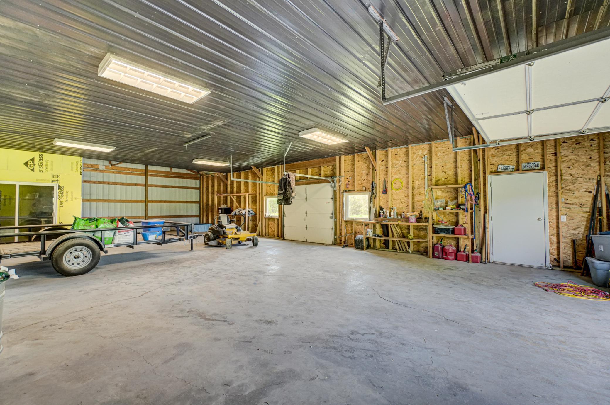 706 County Road H-98.jpg