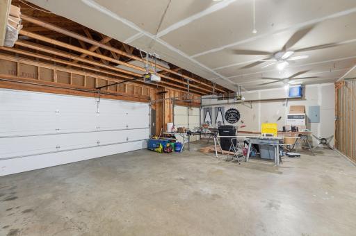 26173 Goodview Avenue, Wyoming, MN 55092