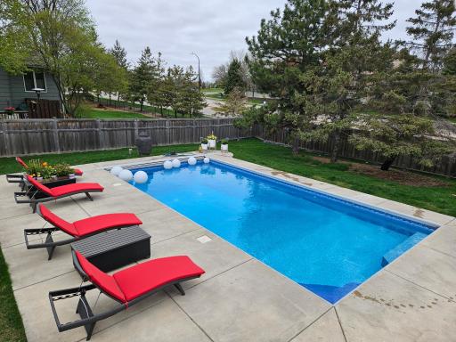 15800 49th Avenue N, Minneapolis, MN 55446