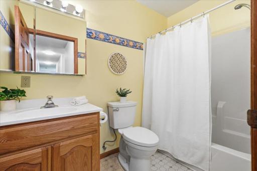 765 Oriole Lane, Hudson, WI 54016