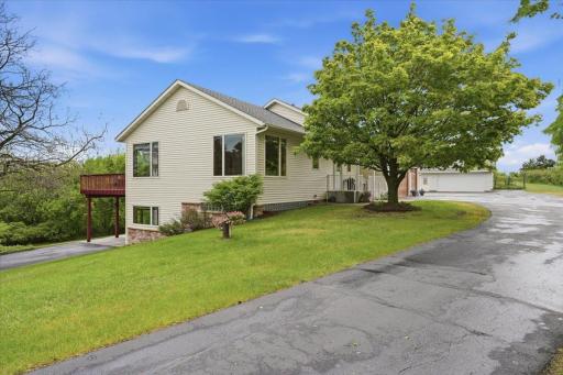 765 Oriole Lane, Hudson, WI 54016