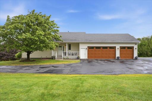 765 Oriole Lane, Hudson, WI 54016