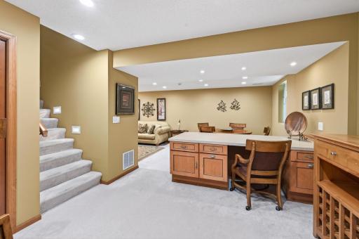 3771 Mount Vernon Lane, Saint Paul, MN 55129