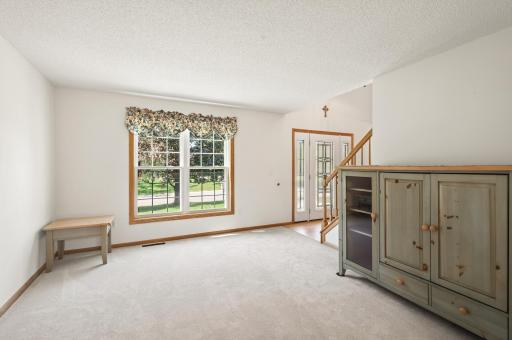3771 Mount Vernon Lane, Saint Paul, MN 55129