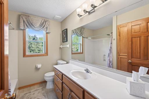 3771 Mount Vernon Lane, Saint Paul, MN 55129