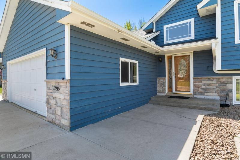 01_Front Walk Up.jpg
