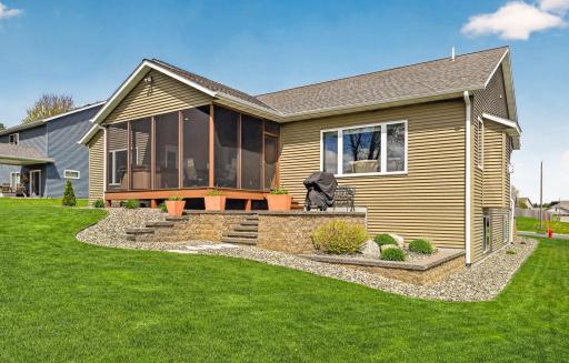 847 Golfview Avenue, Zumbrota, MN 55992