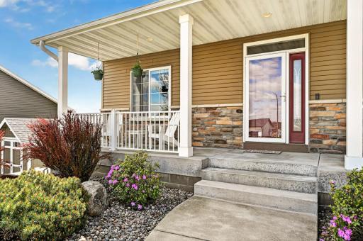 847 Golfview Avenue, Zumbrota, MN 55992
