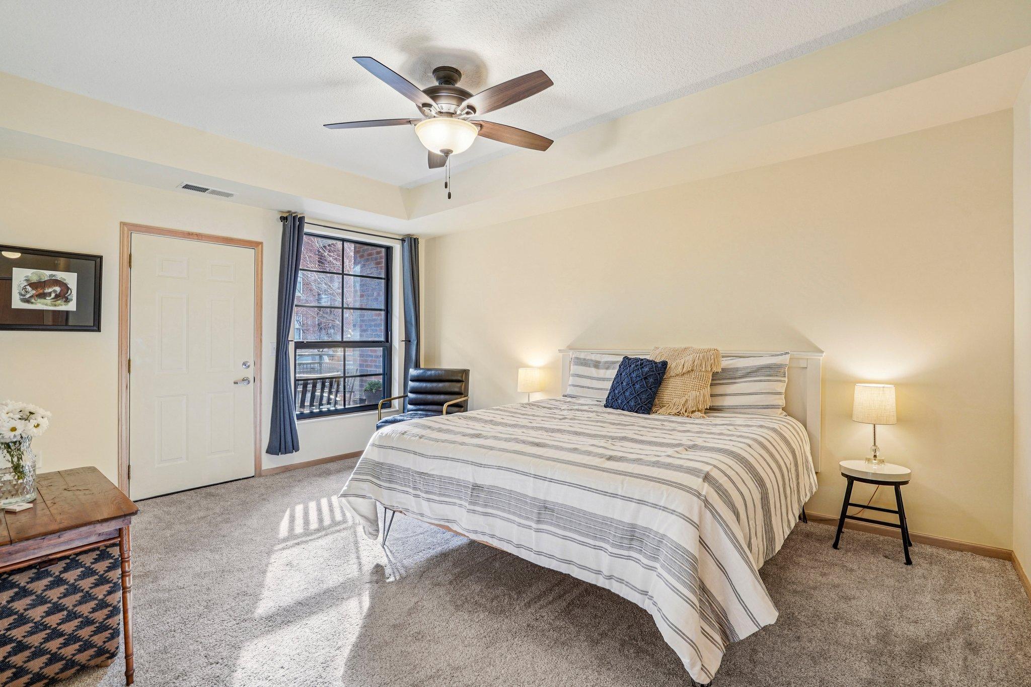 Gorgeous 17x12 owner's suite