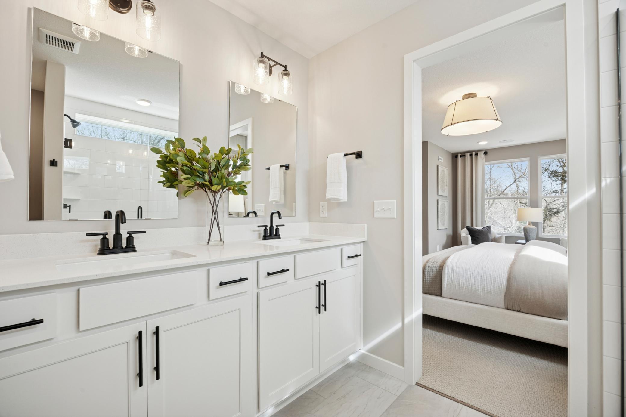 Pulte - 9301 Larimar Trail_Photos are of the model home. Finishes may vary.