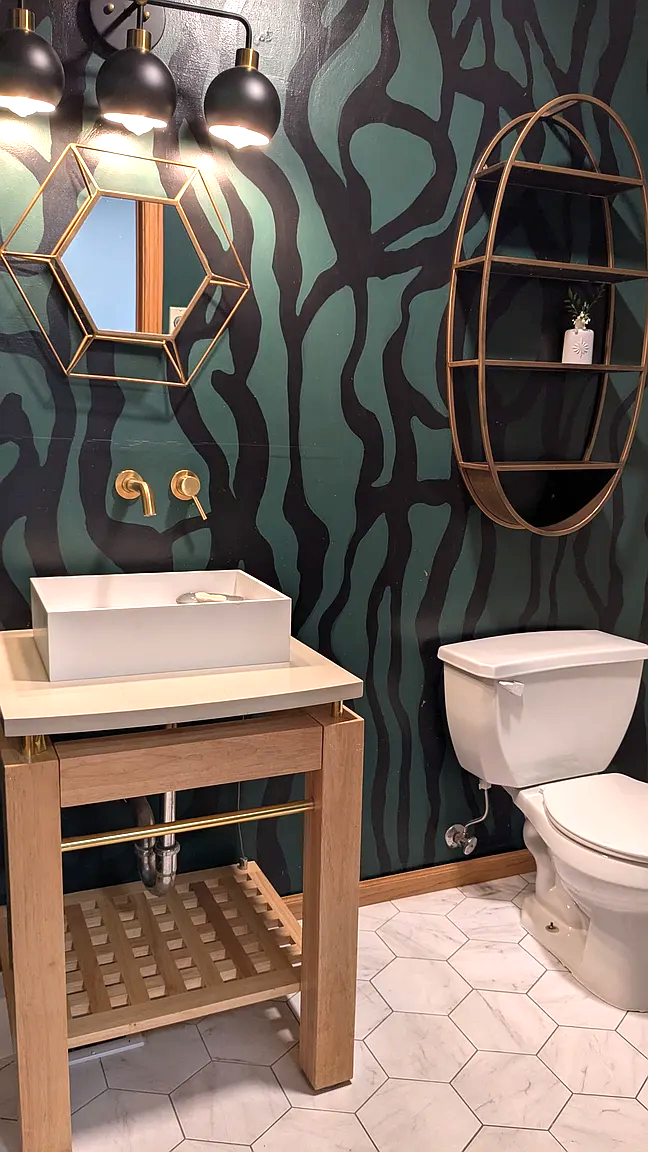 Owner's bathroom