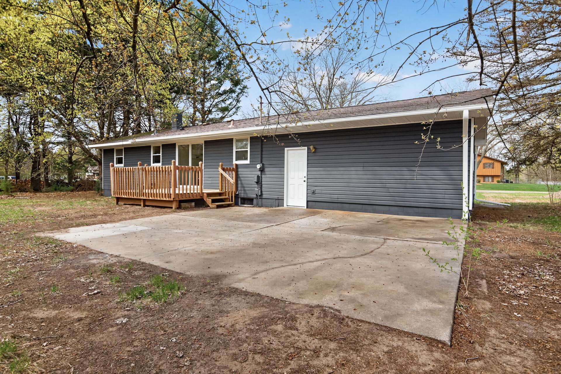 38_20851_Aster_Drive6 (1)_mls.jpg