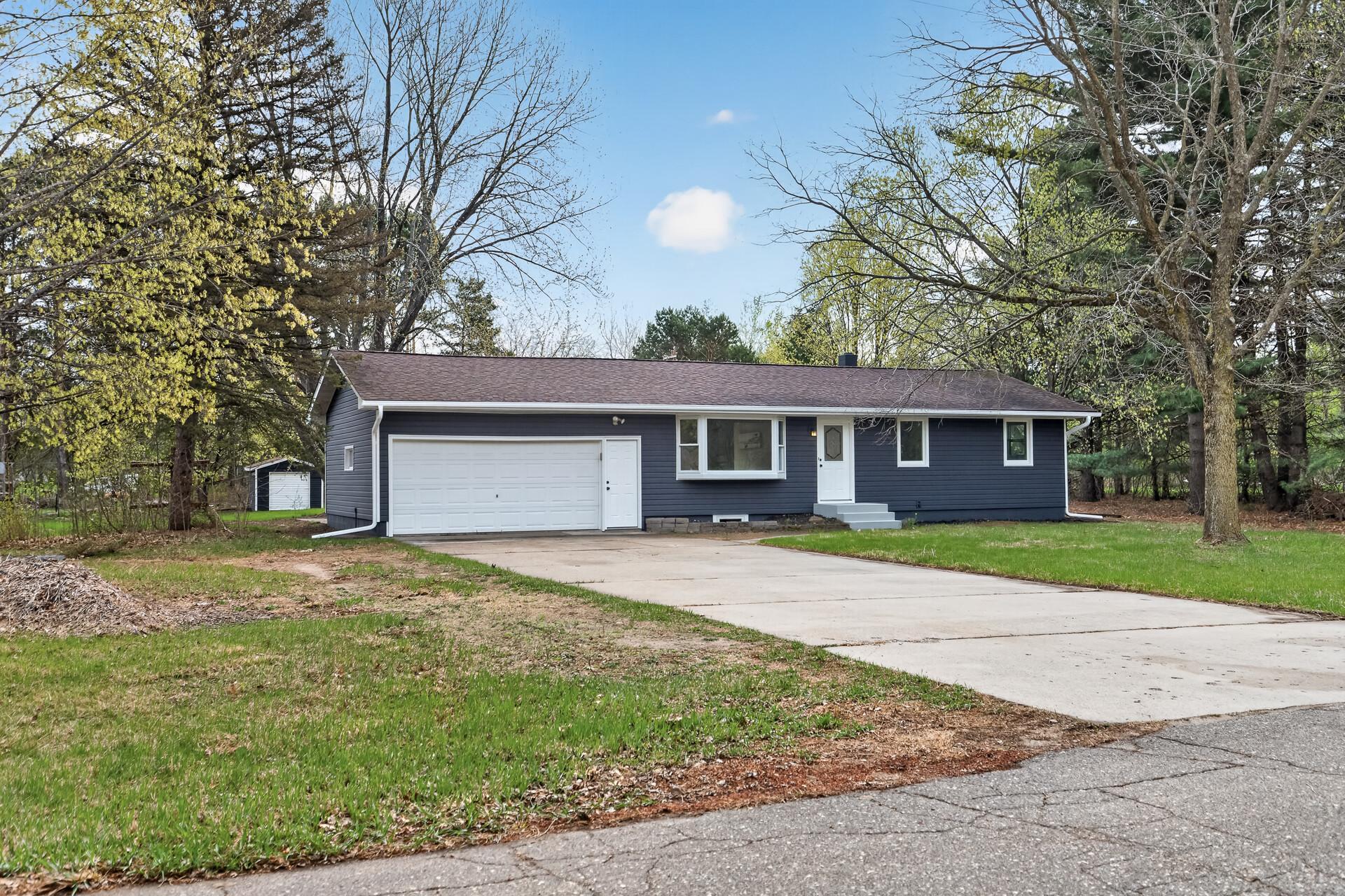 33_20851_Aster_Drive1 (1)_mls.jpg