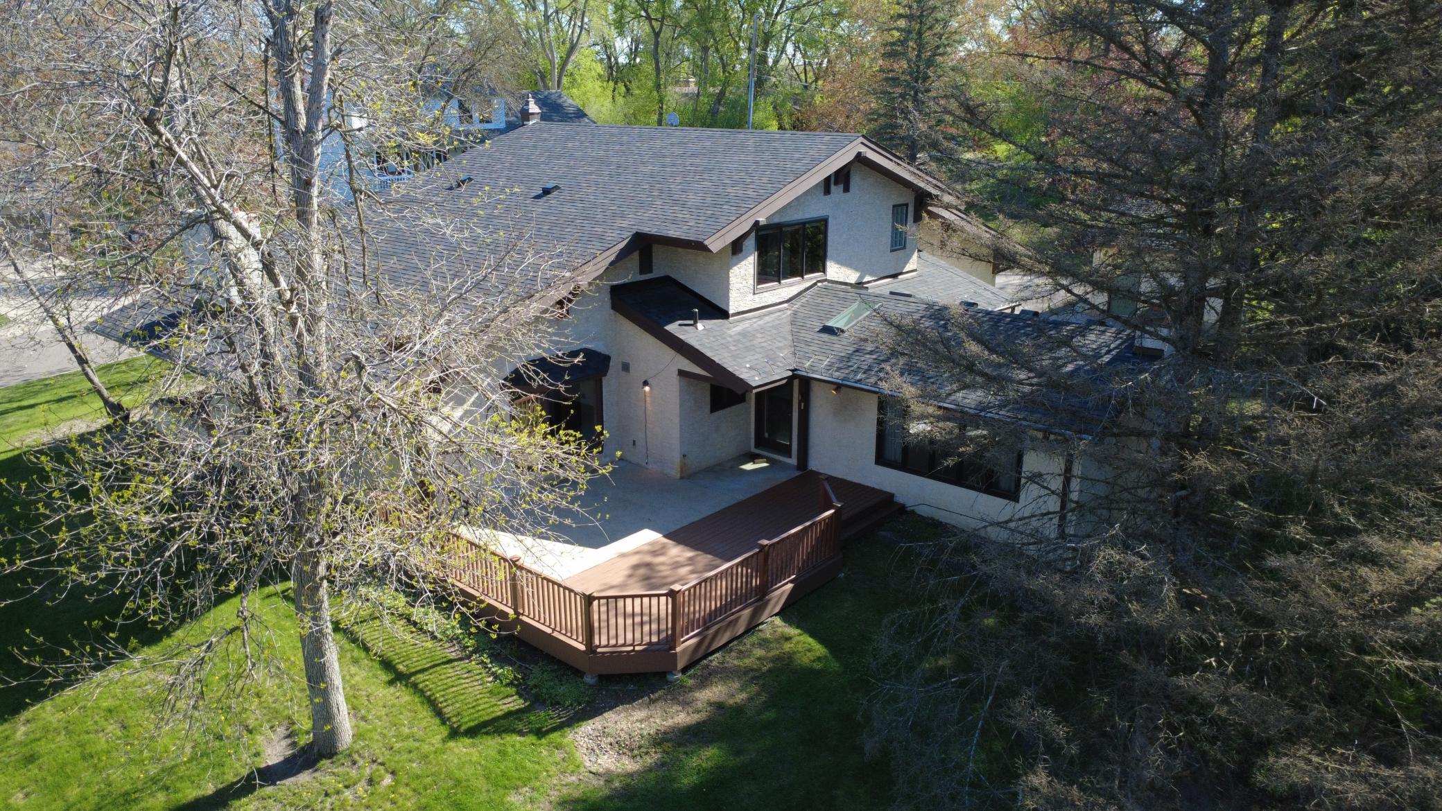 15221 Crestview Back Deck.JPG