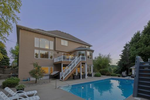 23840 Prairie Court, Belle Plaine, MN 56011