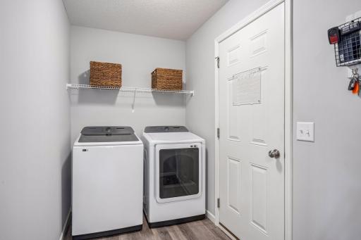 6186 Quenroe Avenue NE, Elk River, MN 55330