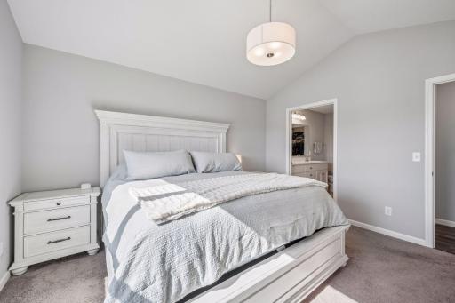 6186 Quenroe Avenue NE, Elk River, MN 55330