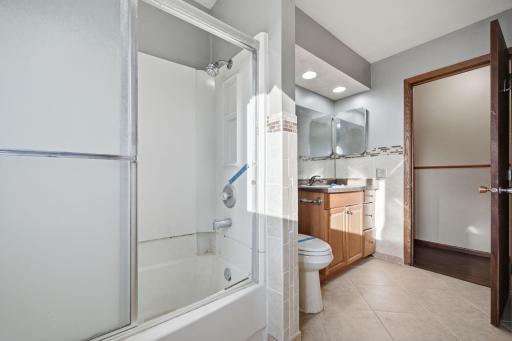 1907 Gernentz Lane, Red Wing, MN 55066