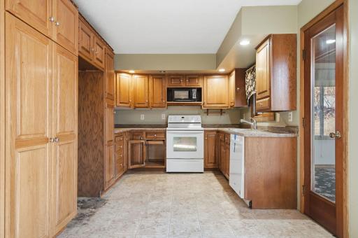 1907 Gernentz Lane, Red Wing, MN 55066