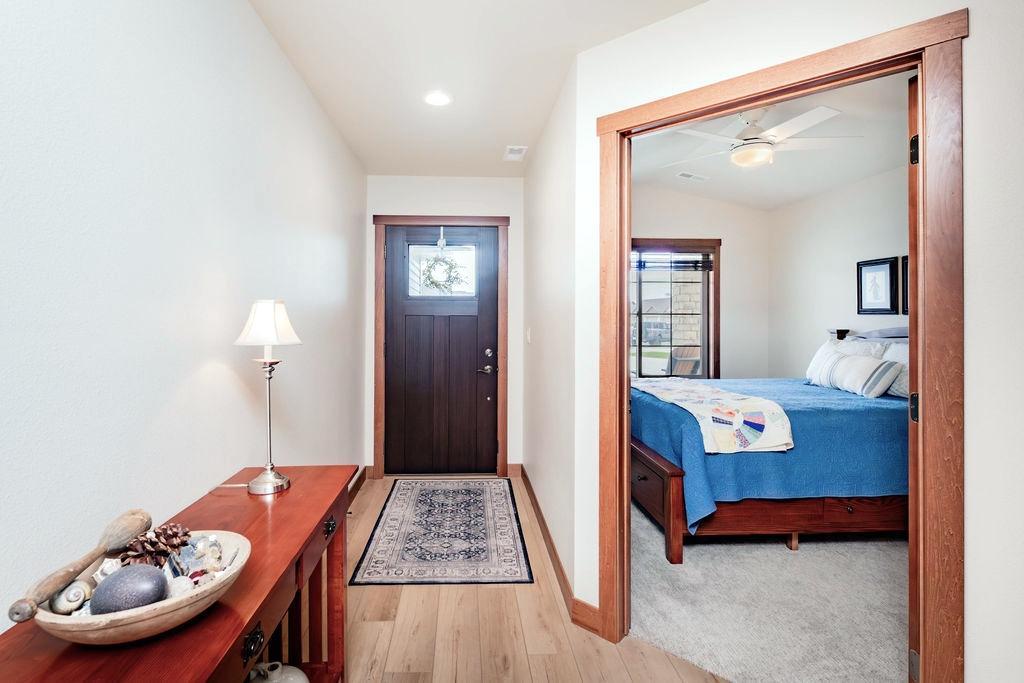3321Maple(1of2).jpg