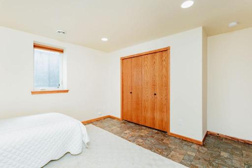 965 18th Avenue Circle N, Moorhead, MN 56560