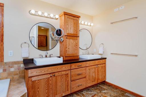 965 18th Avenue Circle N, Moorhead, MN 56560