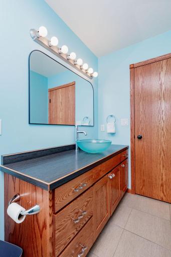 965 18th Avenue Circle N, Moorhead, MN 56560