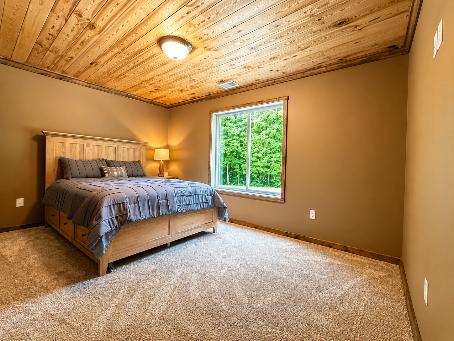 Main level bedroom.png