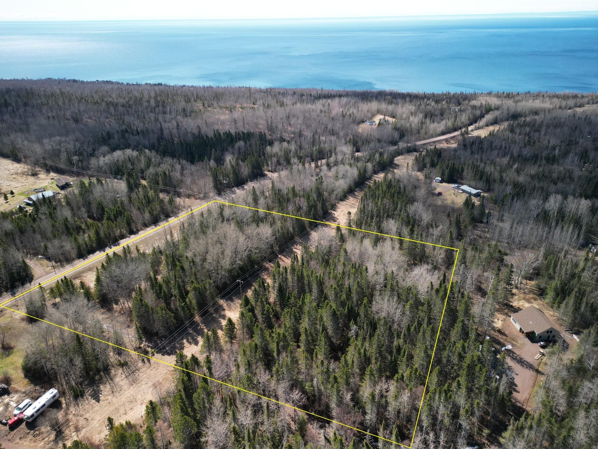 CookCountyRoad7PropertyLinePic.JPG
