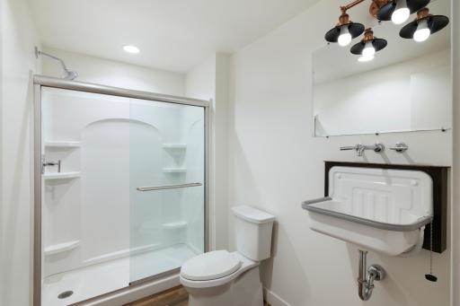 Loft Above Garage - Bathroom