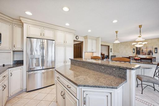 972 Rolling Greens Lane NW, Hutchinson, MN 55350