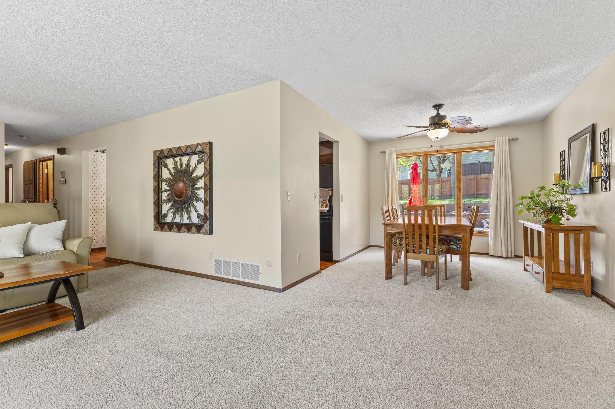 Ample room for all your entertaining needs!