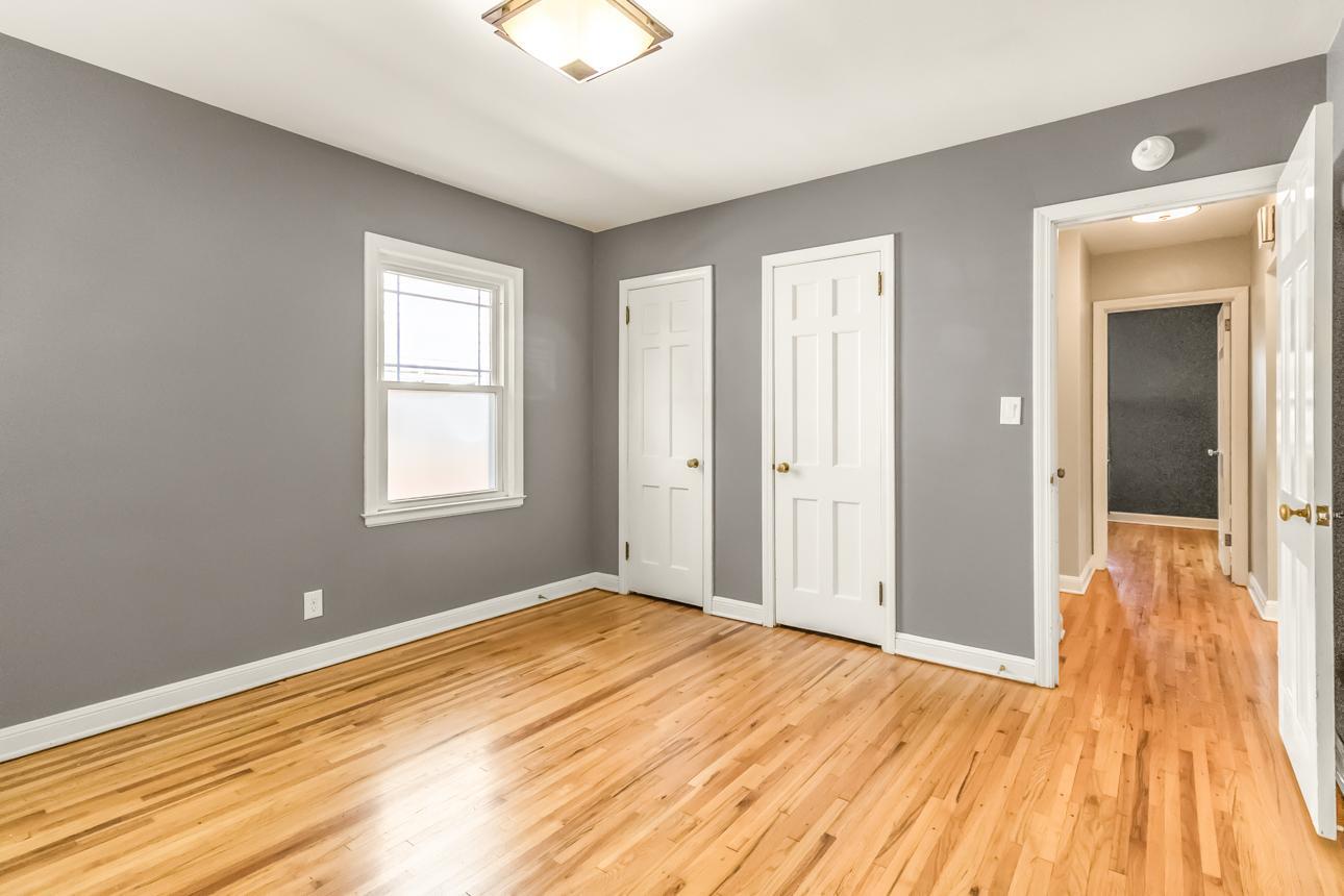 2 closets in Primary Bed room!