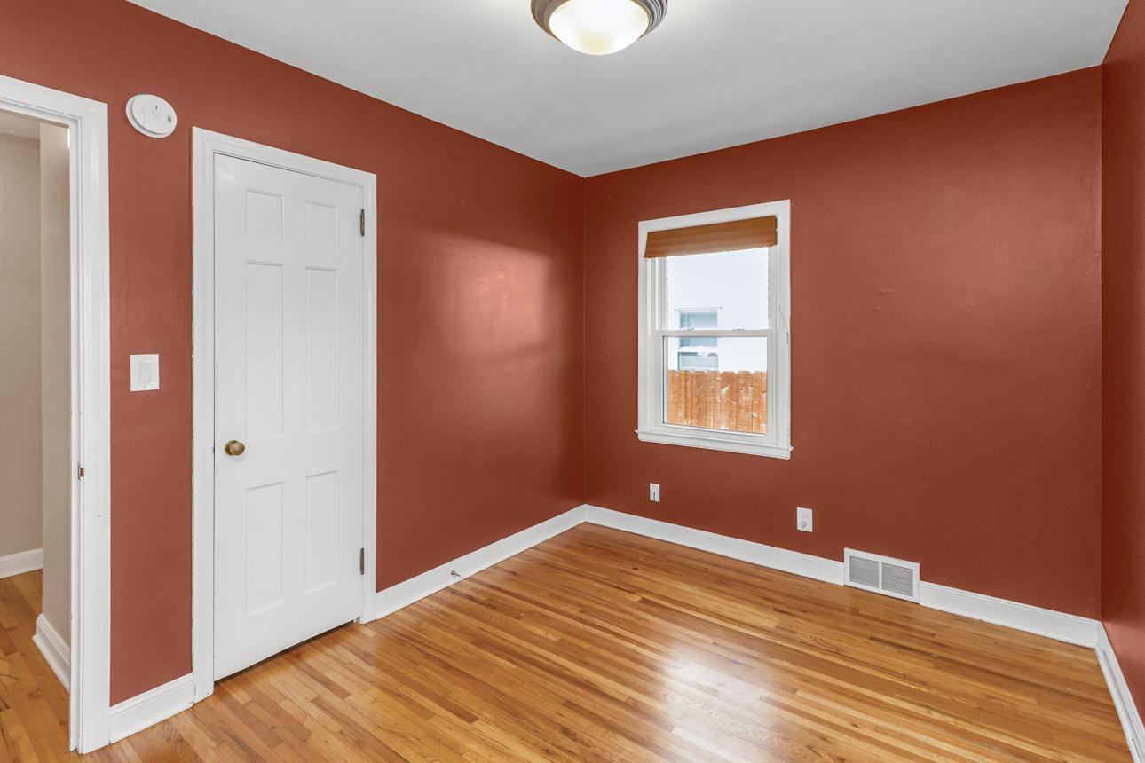 2nd fl Bed room