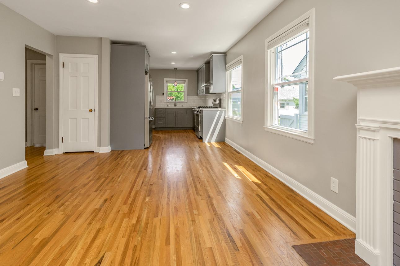 Looking towards Kitchen