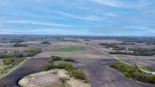 325 County Road 6 SW, Howard Lake, MN 55349