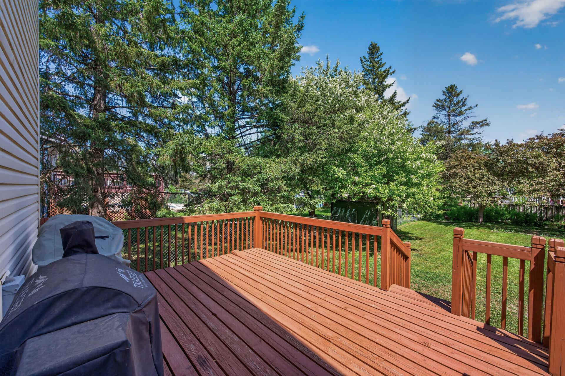 Secondary deck off of garage