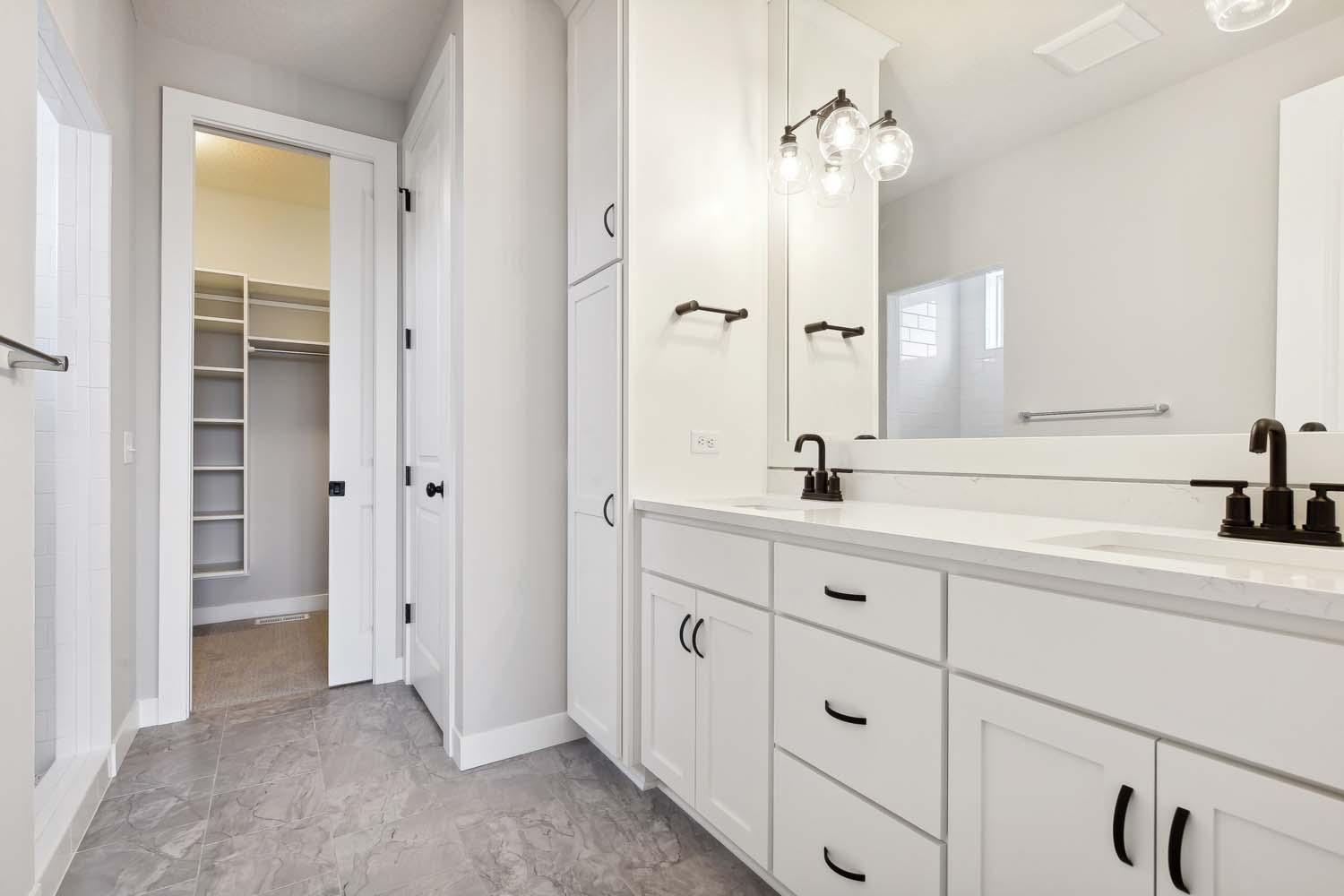 Primary Bathroom - Picture of Similar Home