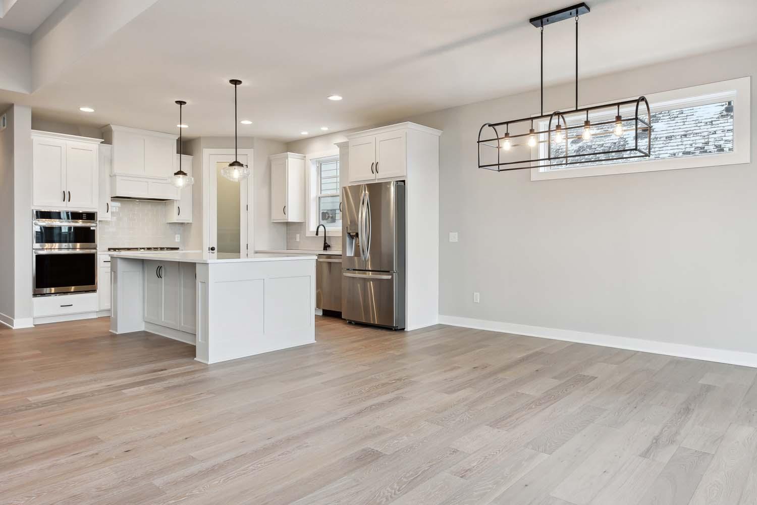 Kitchen - Picture of Similar Home